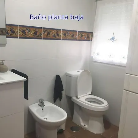 Surumai House, Casa En Un Pueblo De Ensueno Нивар